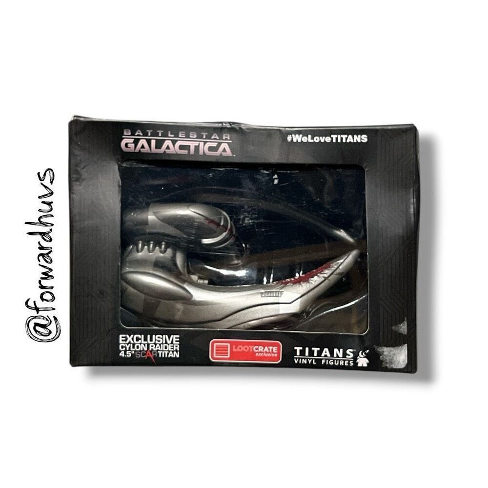 Battlestar Galactica Cylon Raider 4.5” Titan – Loot Crate Exclusive